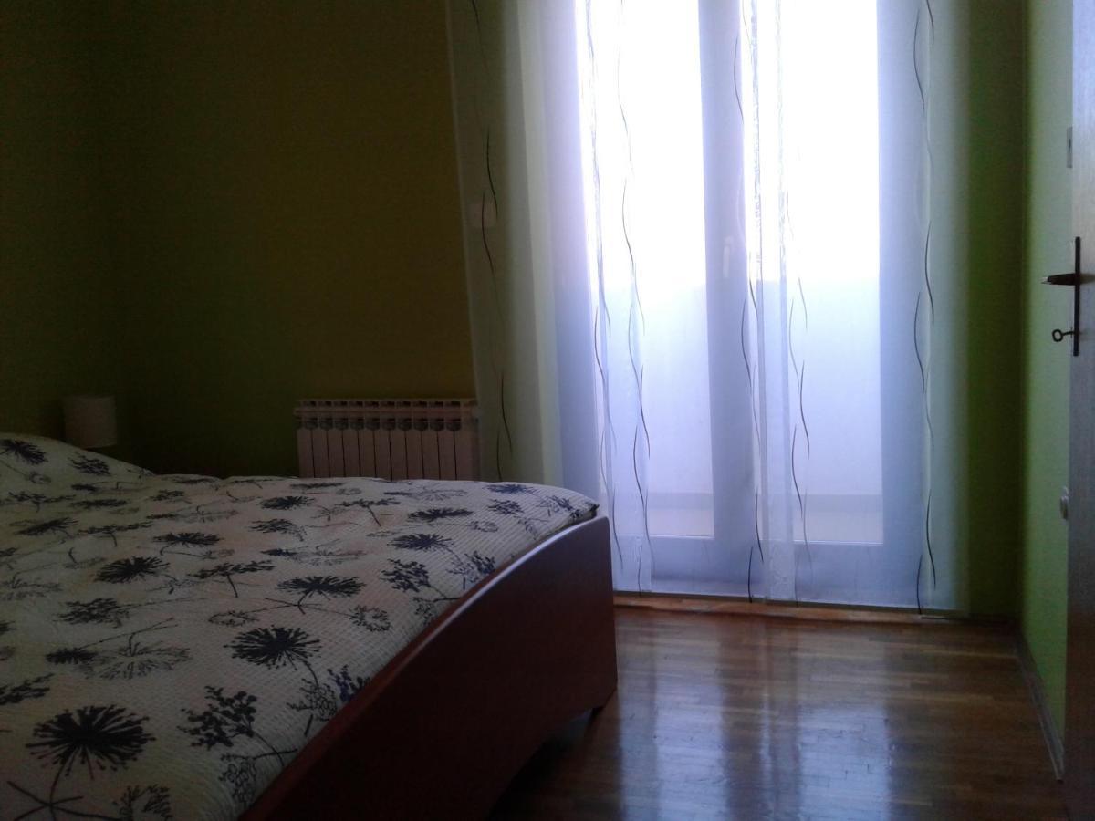 Apartment Sunny Place Пула Экстерьер фото